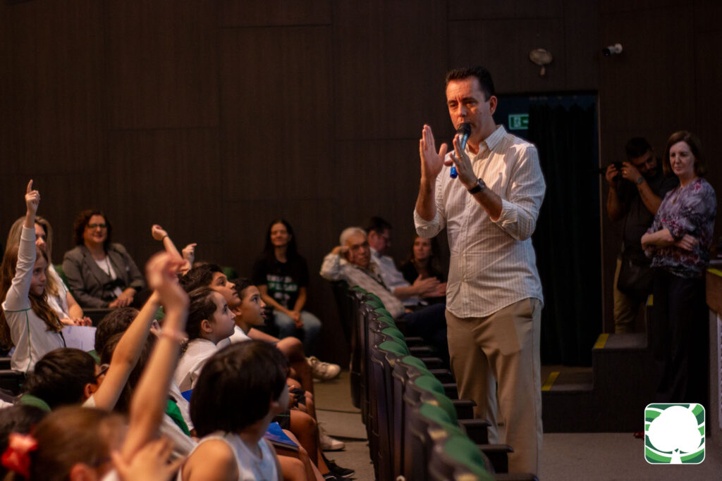 Visita Paulo Serra: Projeto “Aqui nasce um livro”