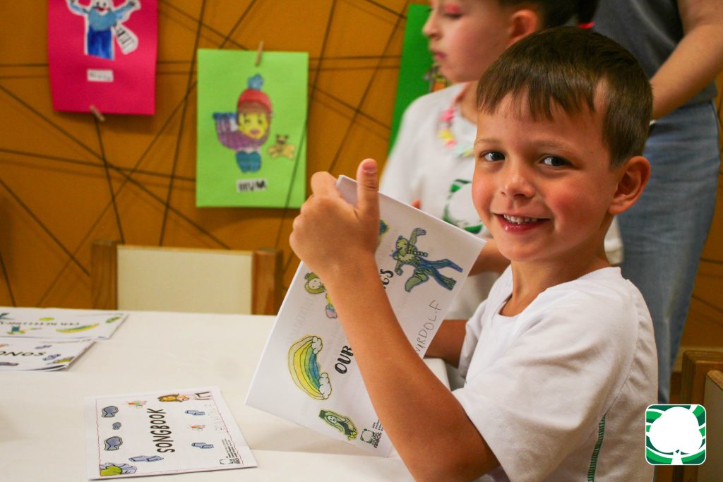 InterArtes 2025 – Sessão de Autógrafos do Infantil